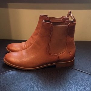 Learher ankle boots “Frye”